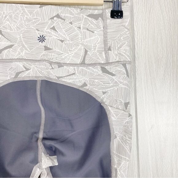 Athleta | Silver Grey Palm All In 7/8 Leggings Size XSmall - Picture 4 of 10